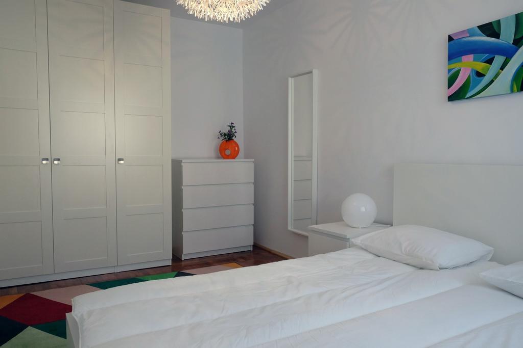 Olympus Apartment Alba Iulia Eksteriør billede